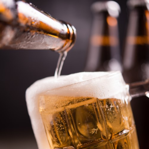 Entenda se cervejas podem ser contaminadas por metanol